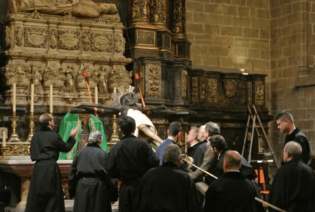 Lo que pasa esta noche en la Catedral de Barcelona – Dolça Catalunya