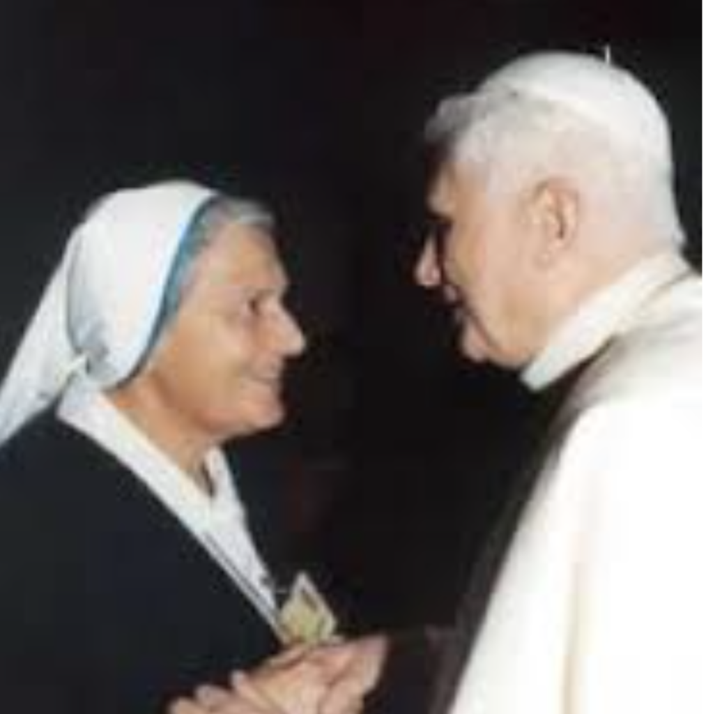 Ha muerto Madre Elvira, la madre de los drogadictos Dolça Catalunya